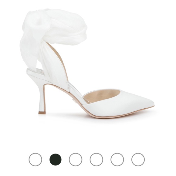 Worn once. Point of shoes are a tiny bit dirty only worn once for my wedding! - Picture 6 of 6